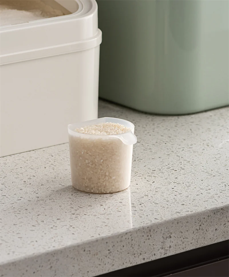 Pinmoo Sealed Rice Storage Container 10kg Transparent Plastic Rice Storage Box Storage