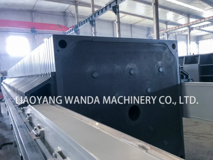 Industrial sludge dewatering filter solid liquid separation equipment 250 square plate frame filter press