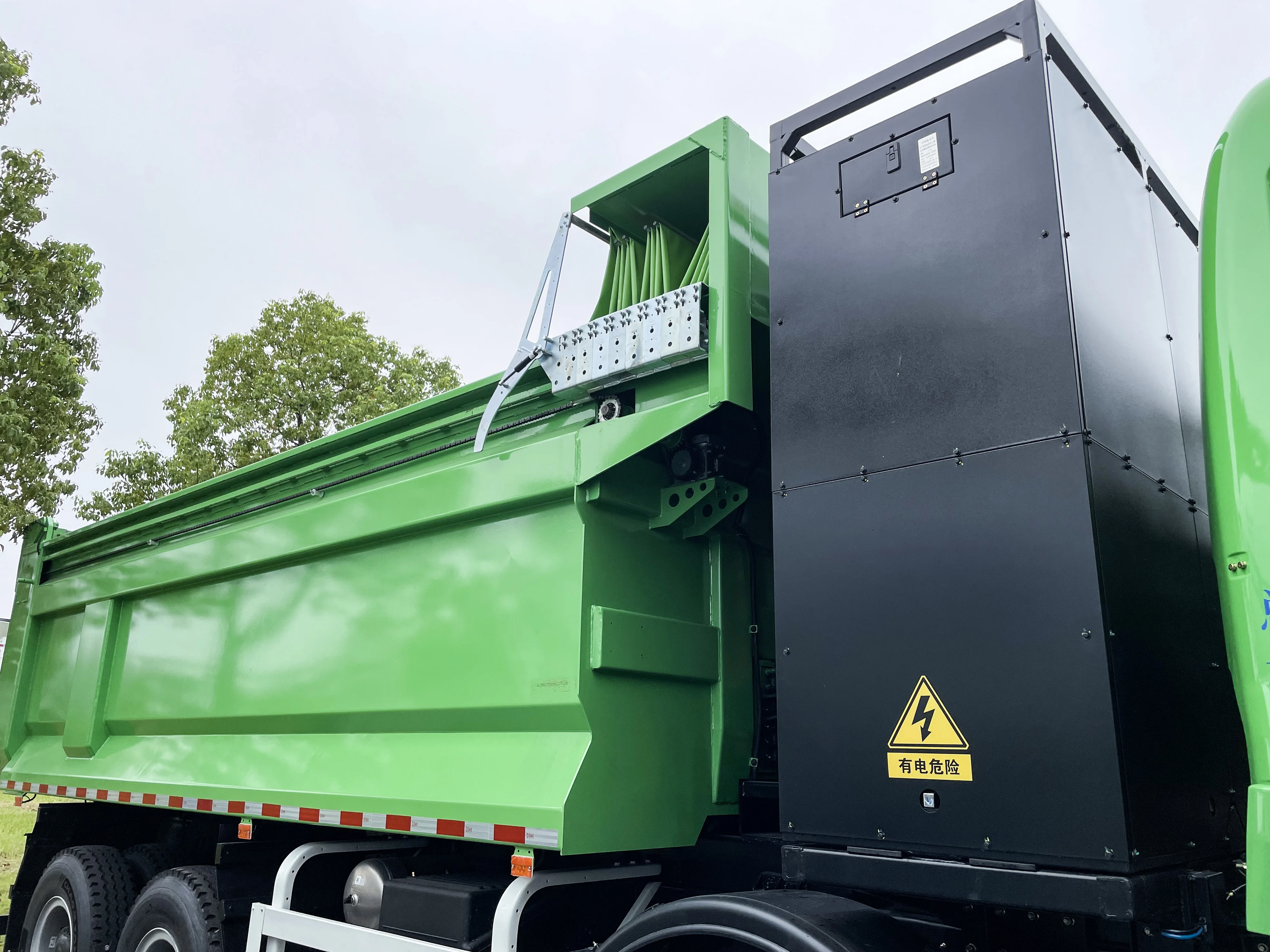 New energy M5 8*4 electric Dump Truck High efficiency CAMC Dump Truck