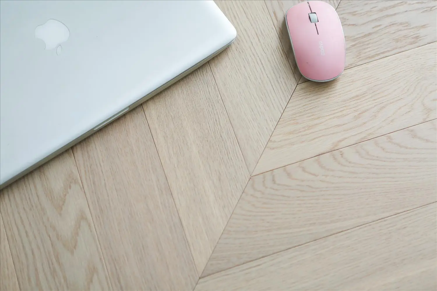 Luxury Modern Design Engineered Wood Flooring Oak Herringbone Chevron Styles Click for Indoor Decoration Engineered Flooring