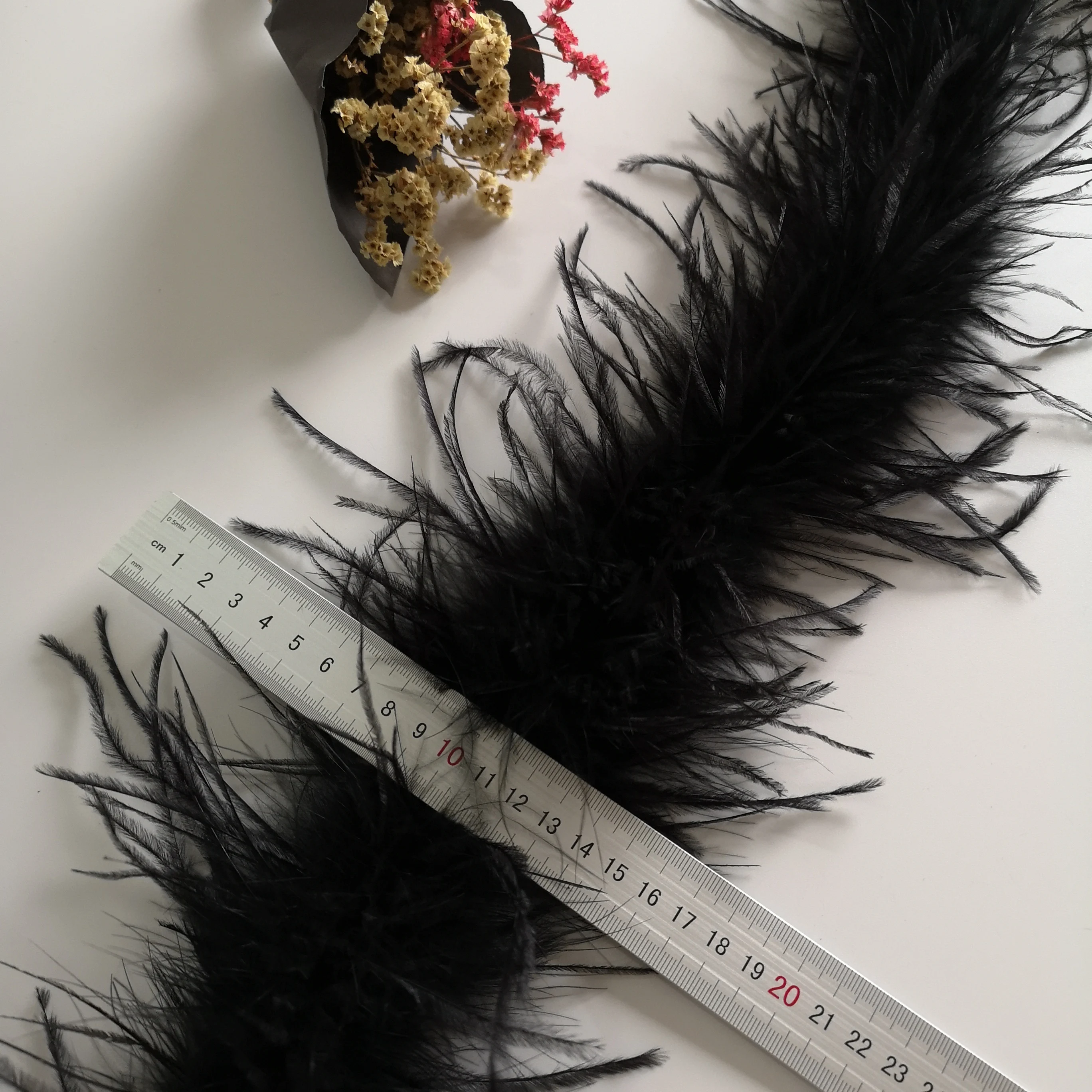 Wholesale Bulk Different Colors Ostrich Feather Boa Trimming Black White For Party Wedding Dress Accessories Decoration