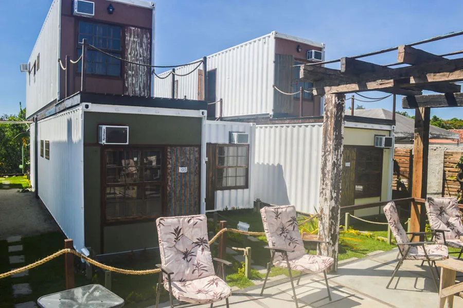 Good Quality Cheap Container House Prefabricated Hotel Living 20ft Container House Prefab House Modular Homes Shop Design