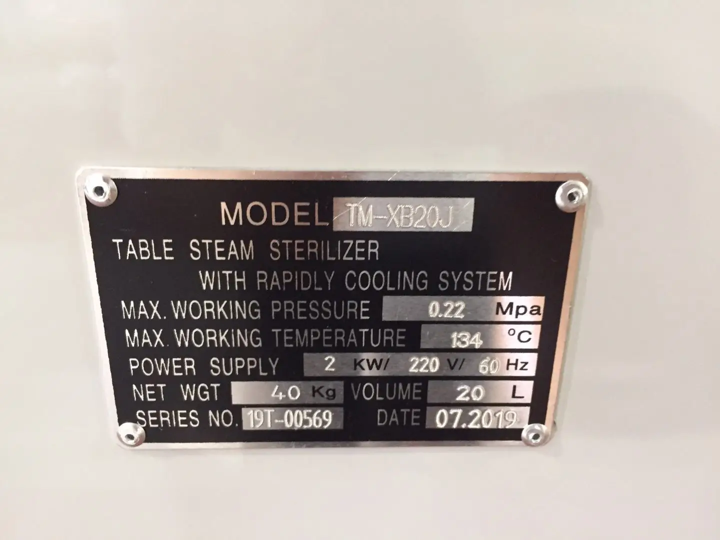 CHINCAN TM-XB20J TM-XB24J 20L 24L Table Top Steam Sterilizer equipment 105~134C dental autoclave