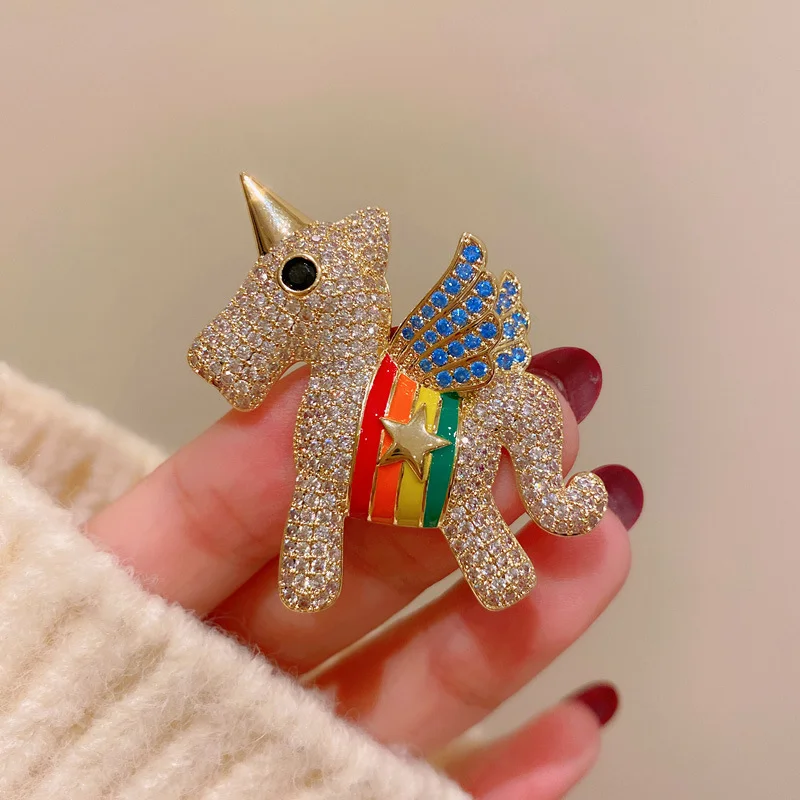 New Korean Cute Girls Coat Pin Colorful Unicorn Jewelry Fancy Zircon Brooch Crystal Horse Brooches
