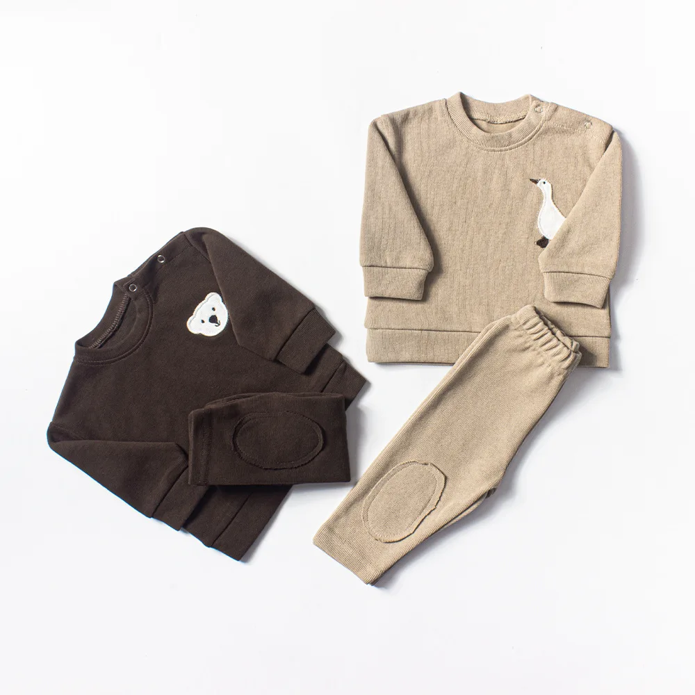 Boys Sweater Suit Beige Colored Wool Material Bear Goose Embroidery Baby Clothes Two-Piece Set Baby Boy Clothes 0-3 Months