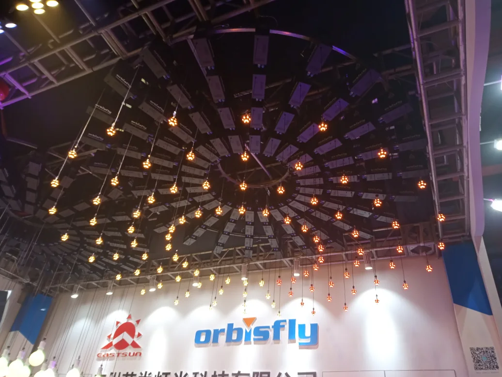Подвесной светильник Orbisfly с кинетическим шариком подвесная ромбовидная шаровая лебедка DMX система кинетического освещения