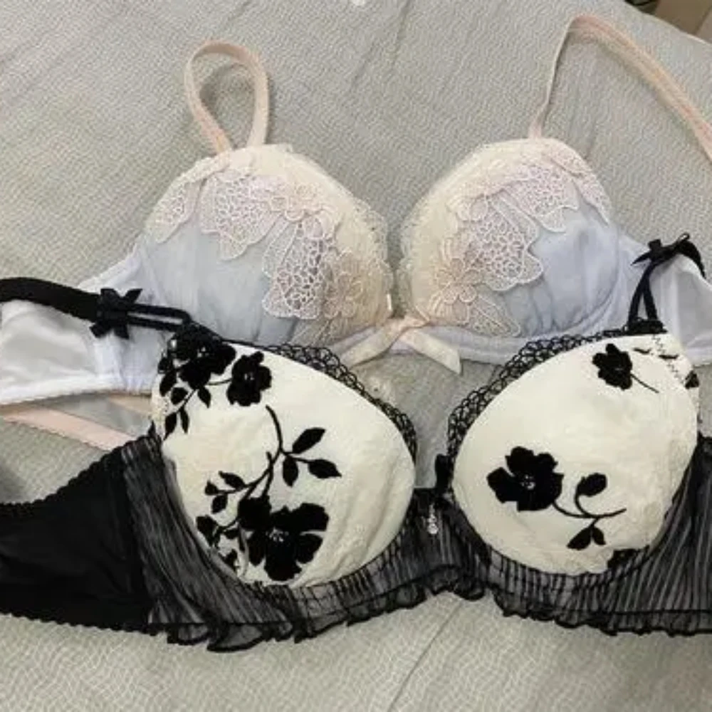 Superior Quality Brand Underwear Fashionable and Comfortable Ladies Bra Factory Wholesale at Cheap Price Second-Hand Clothes
