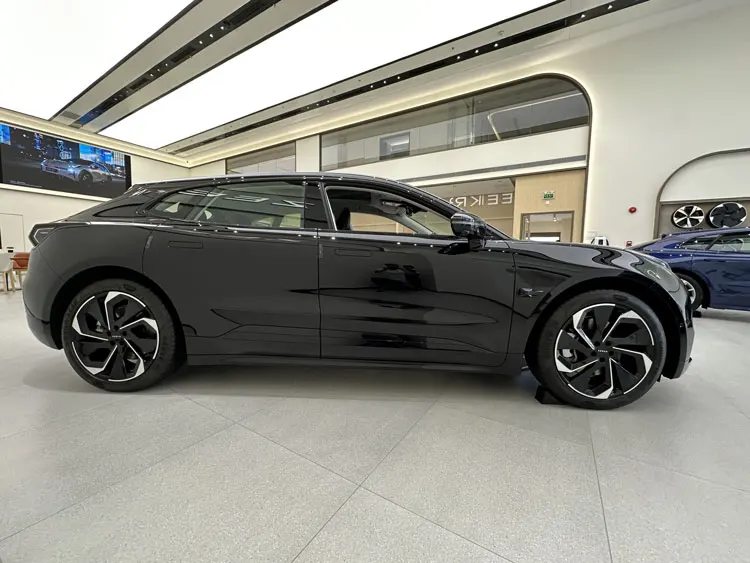 High speed Chinese Hot Sells Zeekr 001  Adults Automobile New Energy Vehicle High Speed Electric Car