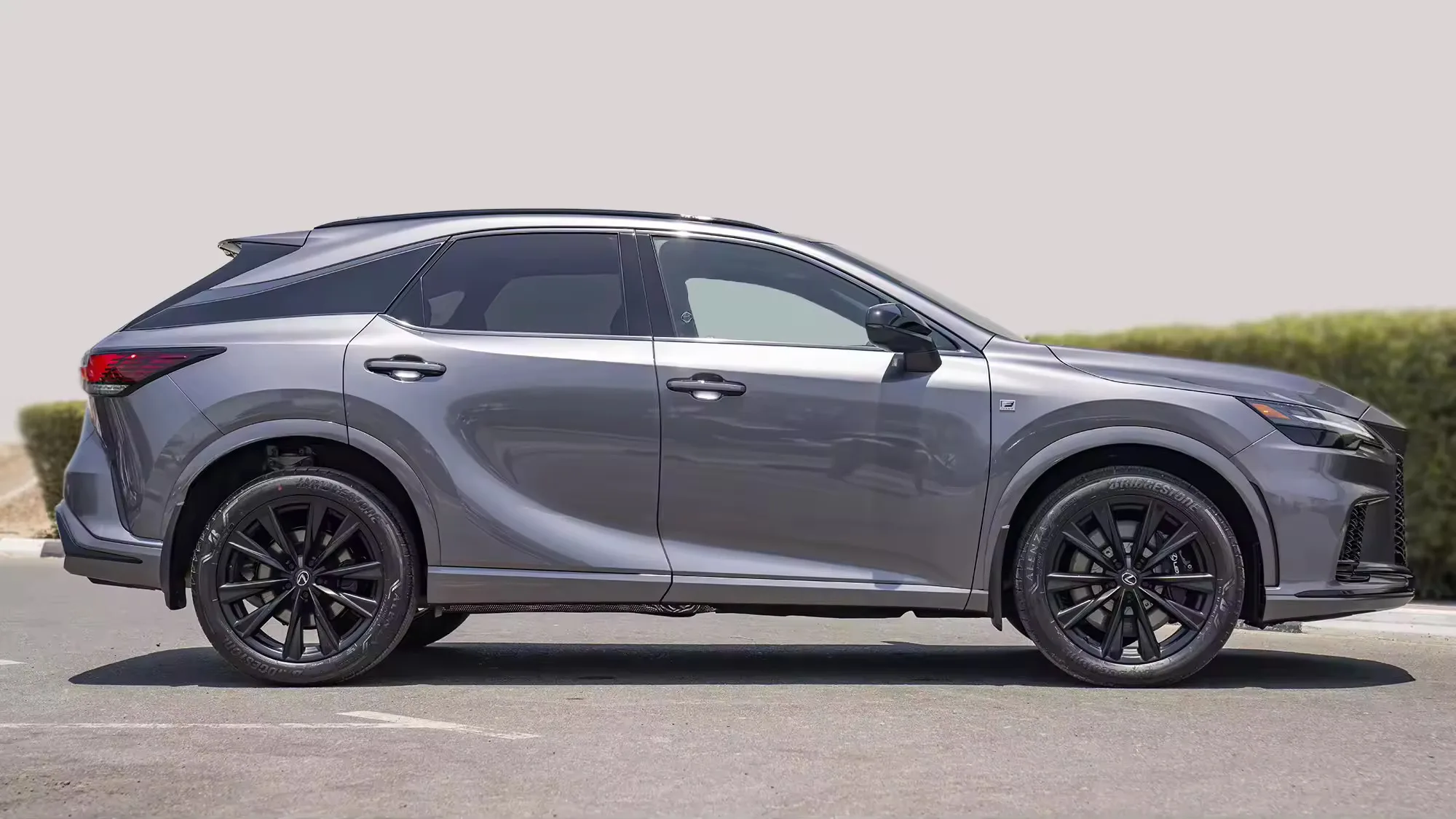 FAIRLY USED LE X U S RX 500 2.4P HEV AWD RHD/LHD