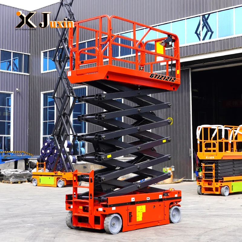 Scissors-fork hydraulic lifting platform for outdoor maintenance of fully self-propelled elevator aerial work vehicle
