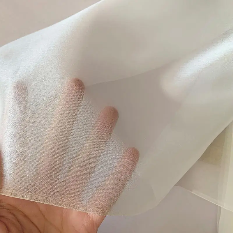 China Factory Supplier OEM Custom color or printed 100% Mulberry silk paj in stock