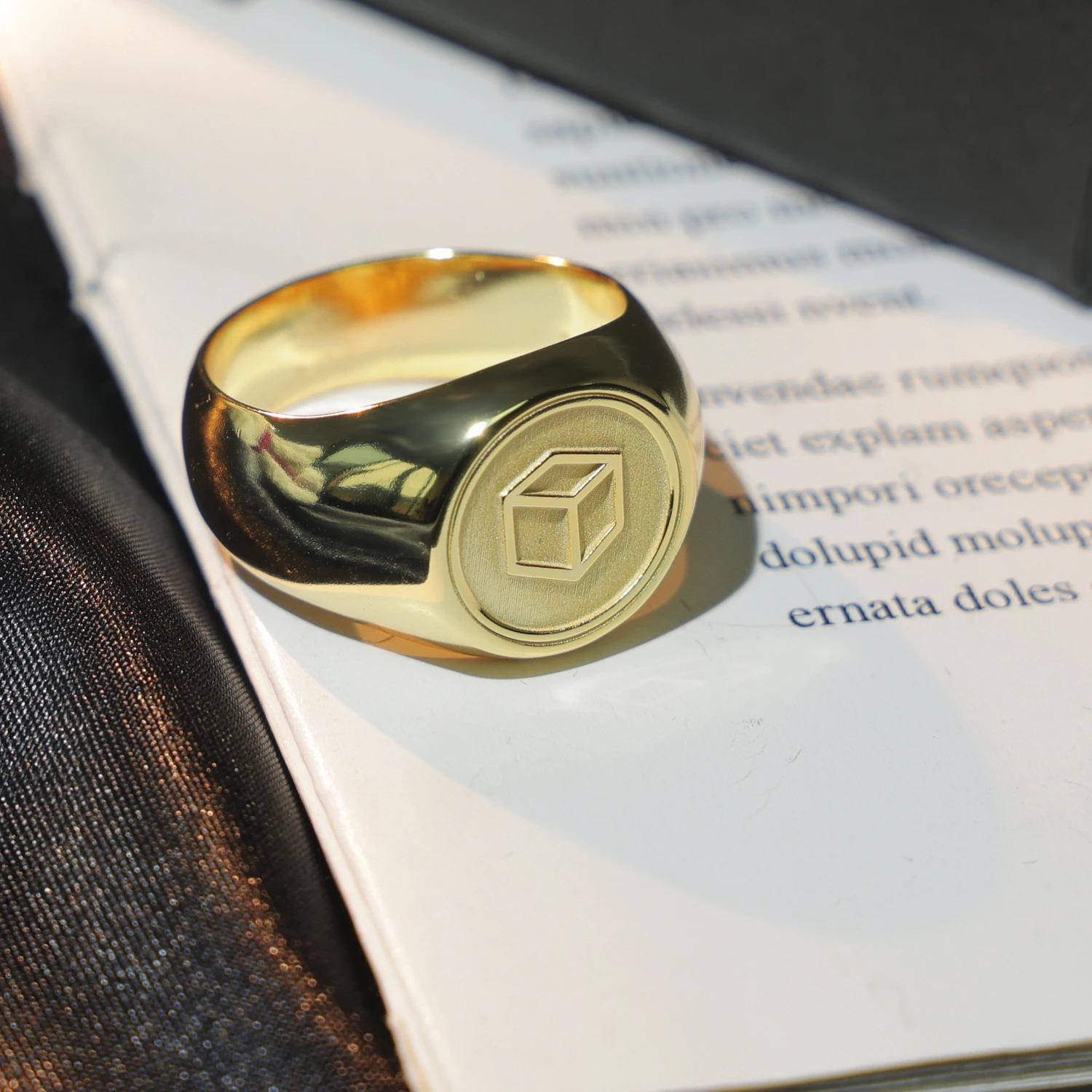 Custom Men Ring Can Accept Customer Logo Design 18K Gold Plated 925 Sterling Silver Engraved 3D Cube Shape Classical Ring