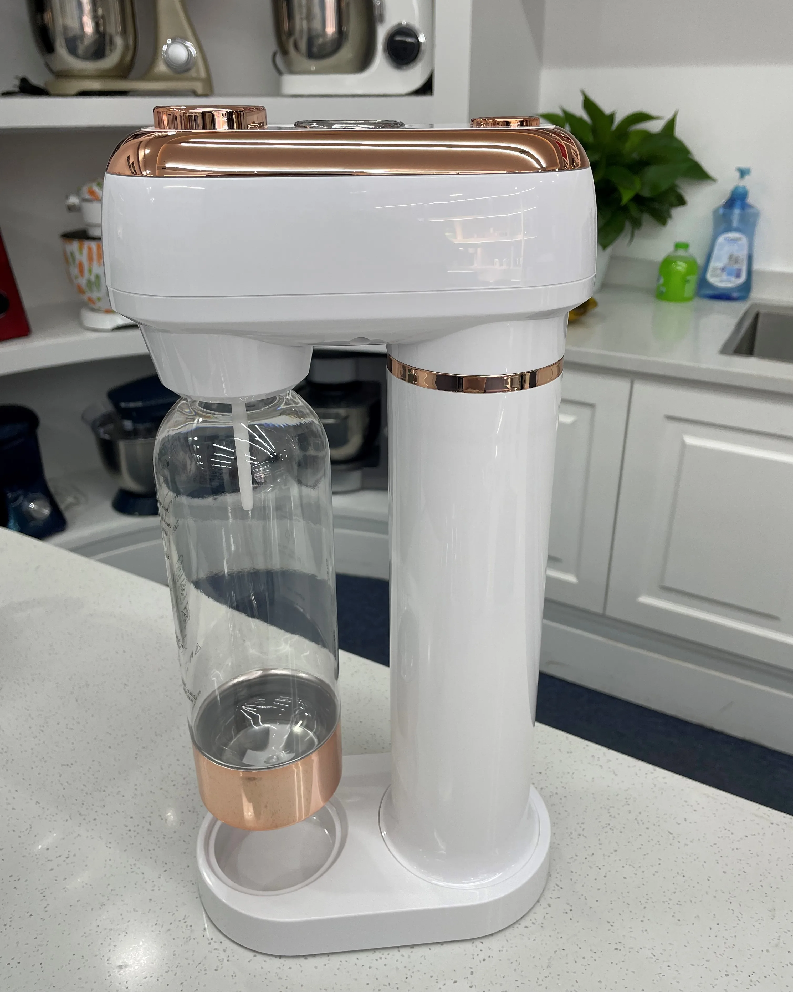 Home Portable  Soft Drink Gas Automatic Soda And Sparkling Water Maker with  Aluminum Cylinder