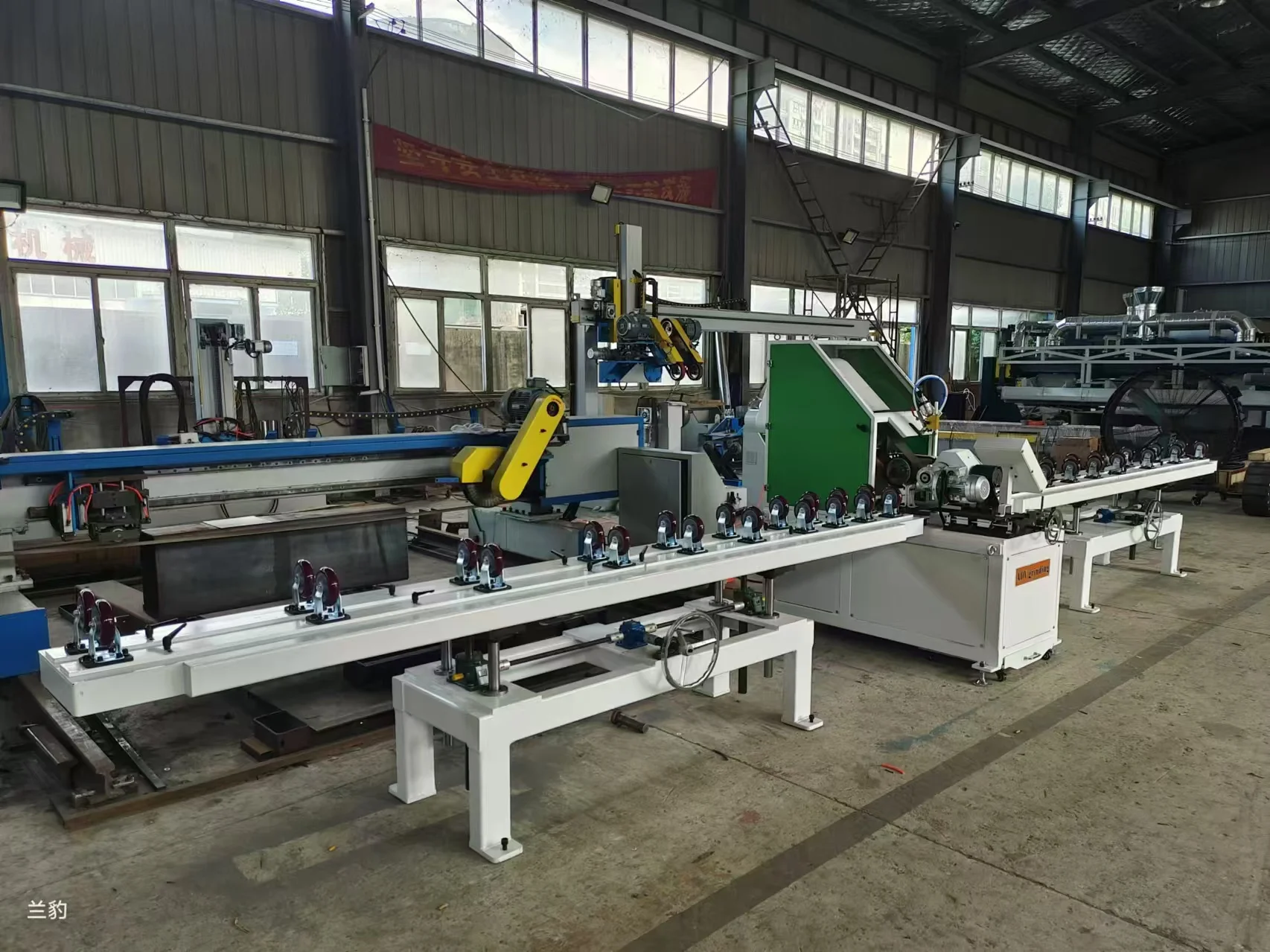 Factory price tube polishing machine mirror polishing machine Centeriess grinding bigger diameter
