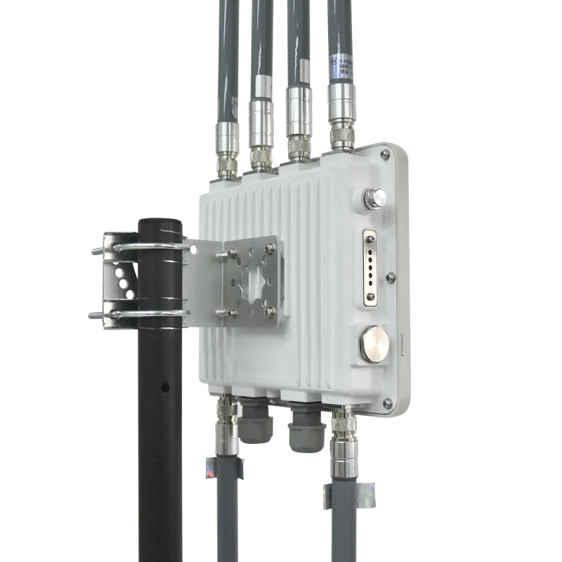 Outdoor Wifi 6 Support 2.4/5.2/5.8Ghz Wifi Range Extender Access Point Ax5400 802.11Ax 4G 5G Lte Cpe Router