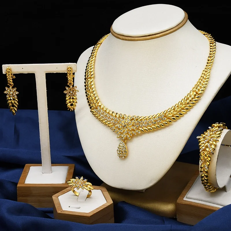 Wholesale Middle East Bridal Wedding Dubai 24k Gold Plated Jewelry Sets Bracelet Earrings Ring Necklace Jewelry Set For Woman
