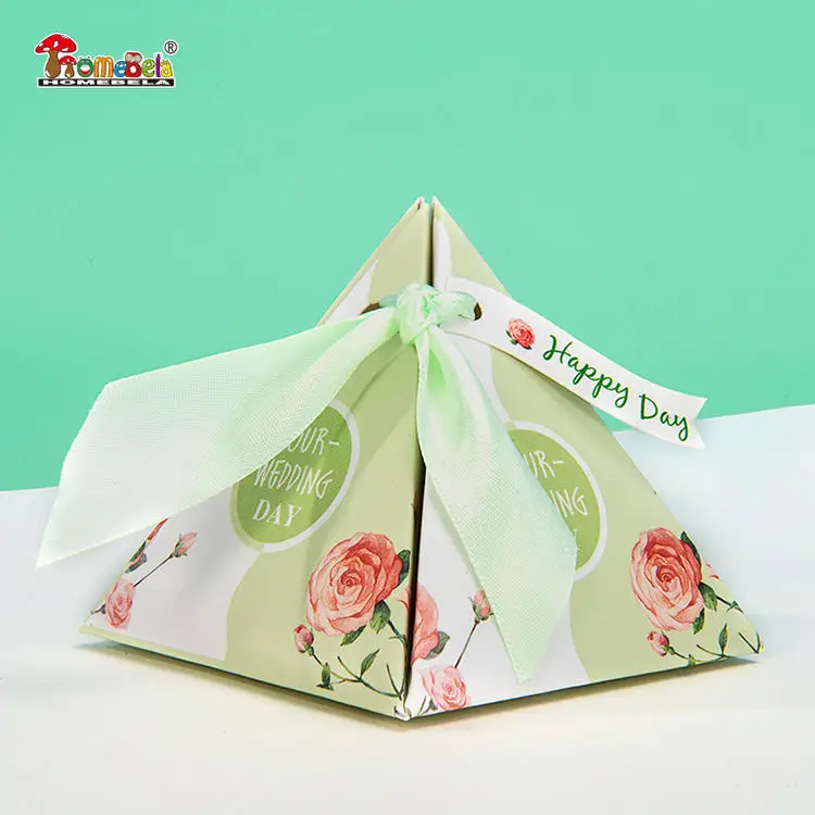 Rose Pattern Triangular Pyramid Shape Wedding Gift Candy Box With Ribbon