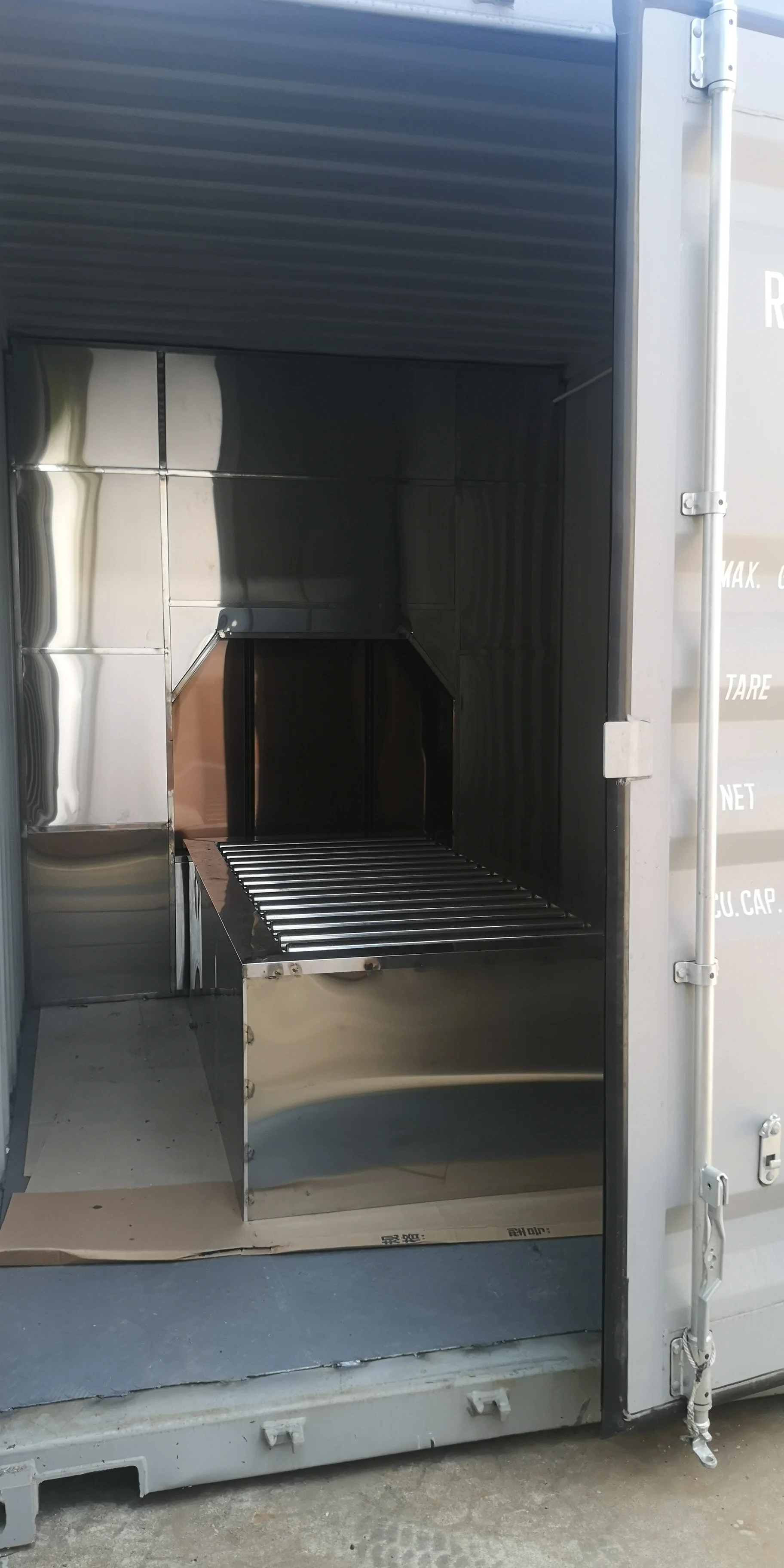 220V 50HZ Outdoor Field Mobile Animal Crematory Equipment Pet Individual Cremation Machine Oven a Maximum Size of 1000 Kgs