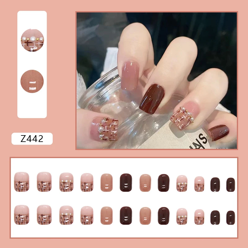 Manicure Showing Cool Caramel Cream Card Artificial False Nails Instagram Style Sweet Color Full Cover Acrylic Girl White Finger