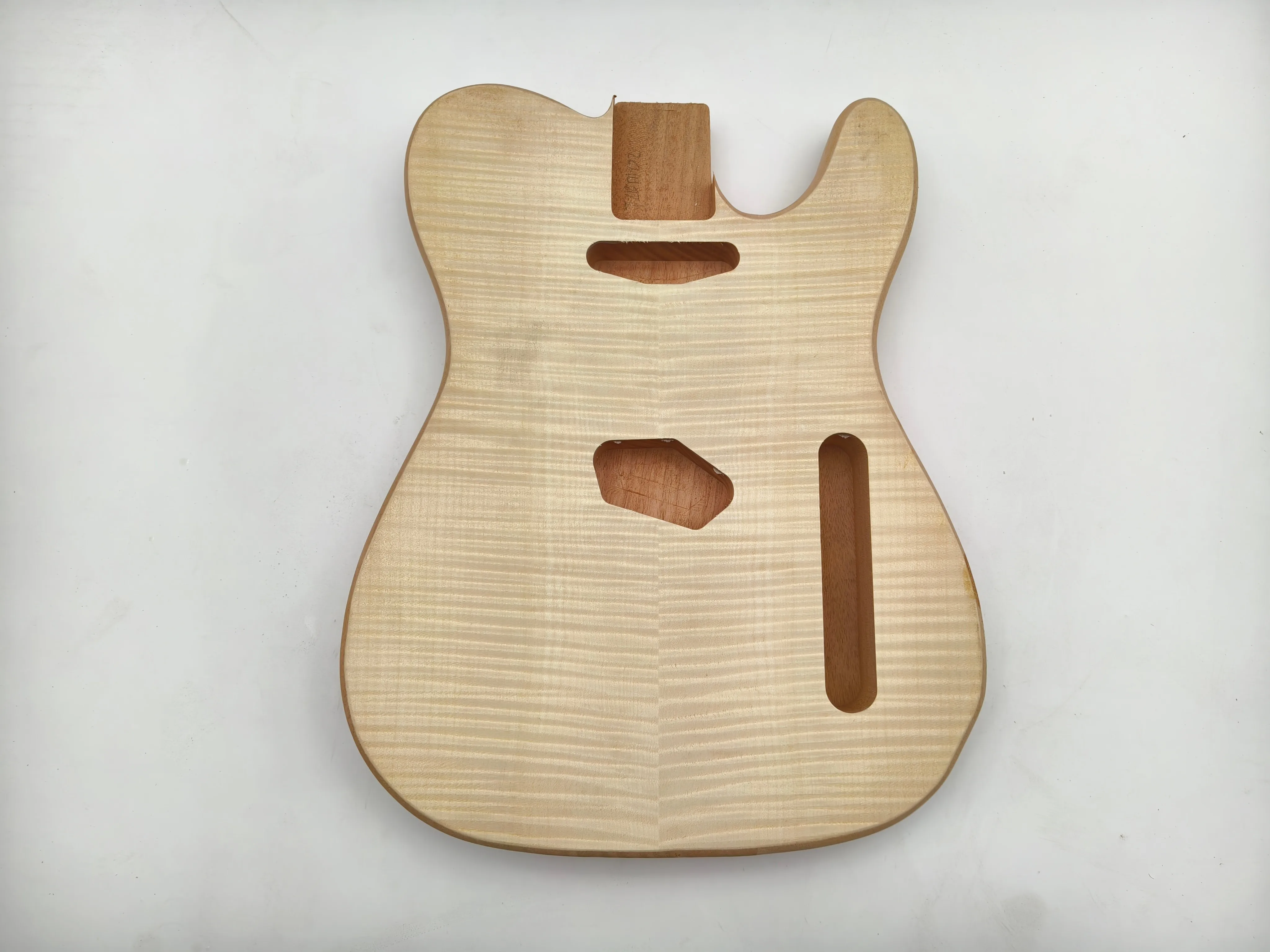 TL1 Guitar Body 6.jpg