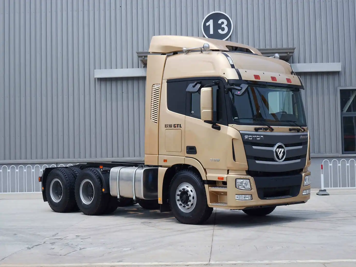 Foton Auman GTL Shacman F3000 6x4 4x2 371hp 420hp 380hp 430hp Тракторная головка для продажи