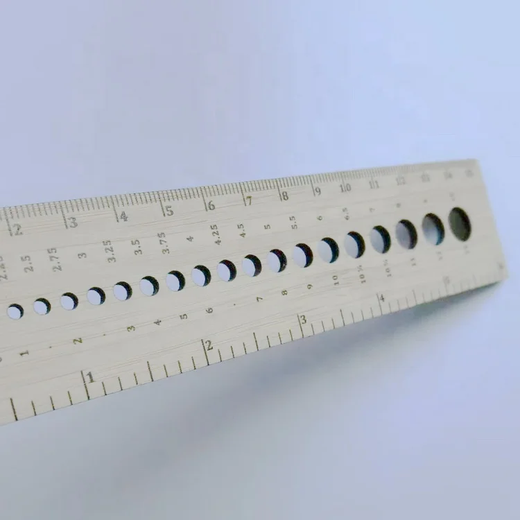 Hot Sale Bamboo Ruler Shape Knitting Measure Tools Knitting Needle Gauge  measuring needle sweater tool