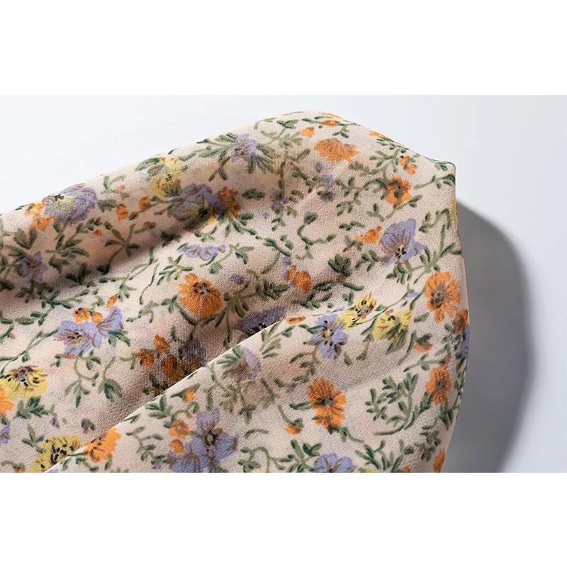 
Customized multi-color hot-selling printed chiffon fabric skirts and scarves are available 