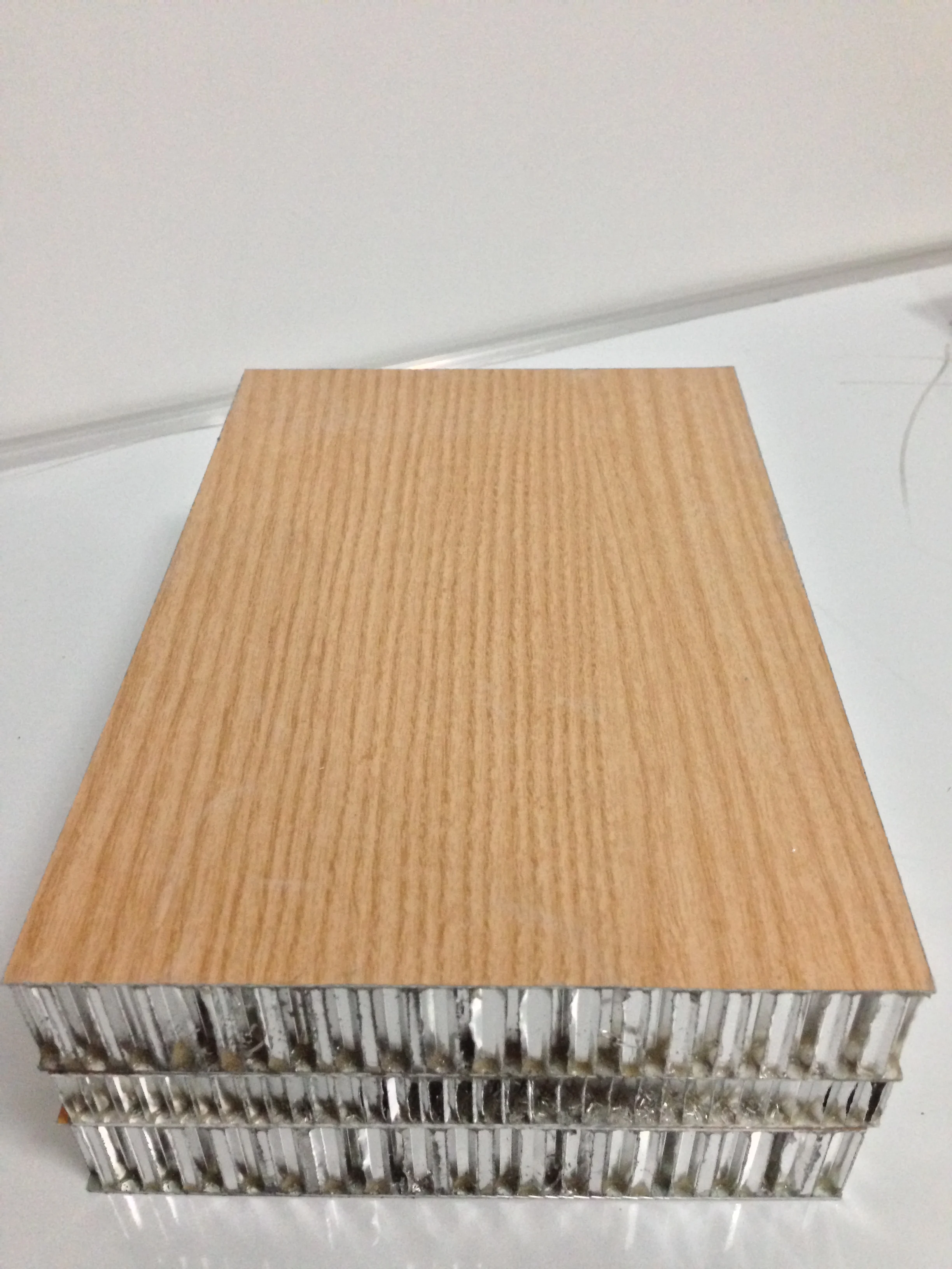 wood grain aluminum honeycomb panel for building materials