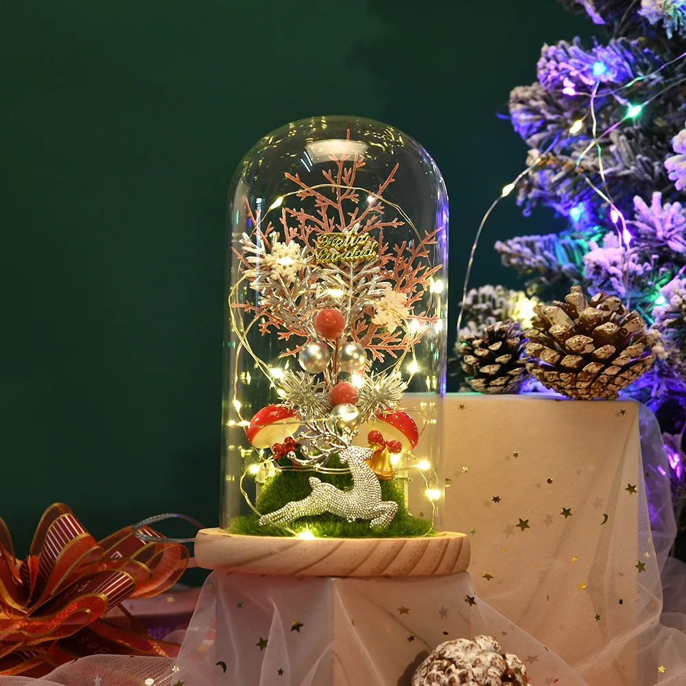 High Quality Handmade Christmas Gift Tree Glass Dome With Led Lights For Decoration