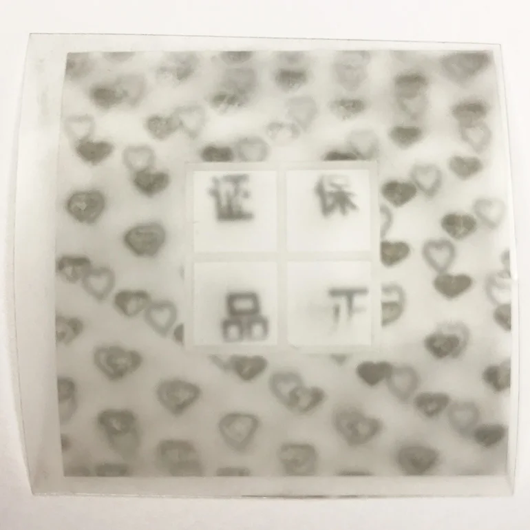 
New product Customized Three-dimensional Suspension Anti-counterfeiting 3d nano label Security label 