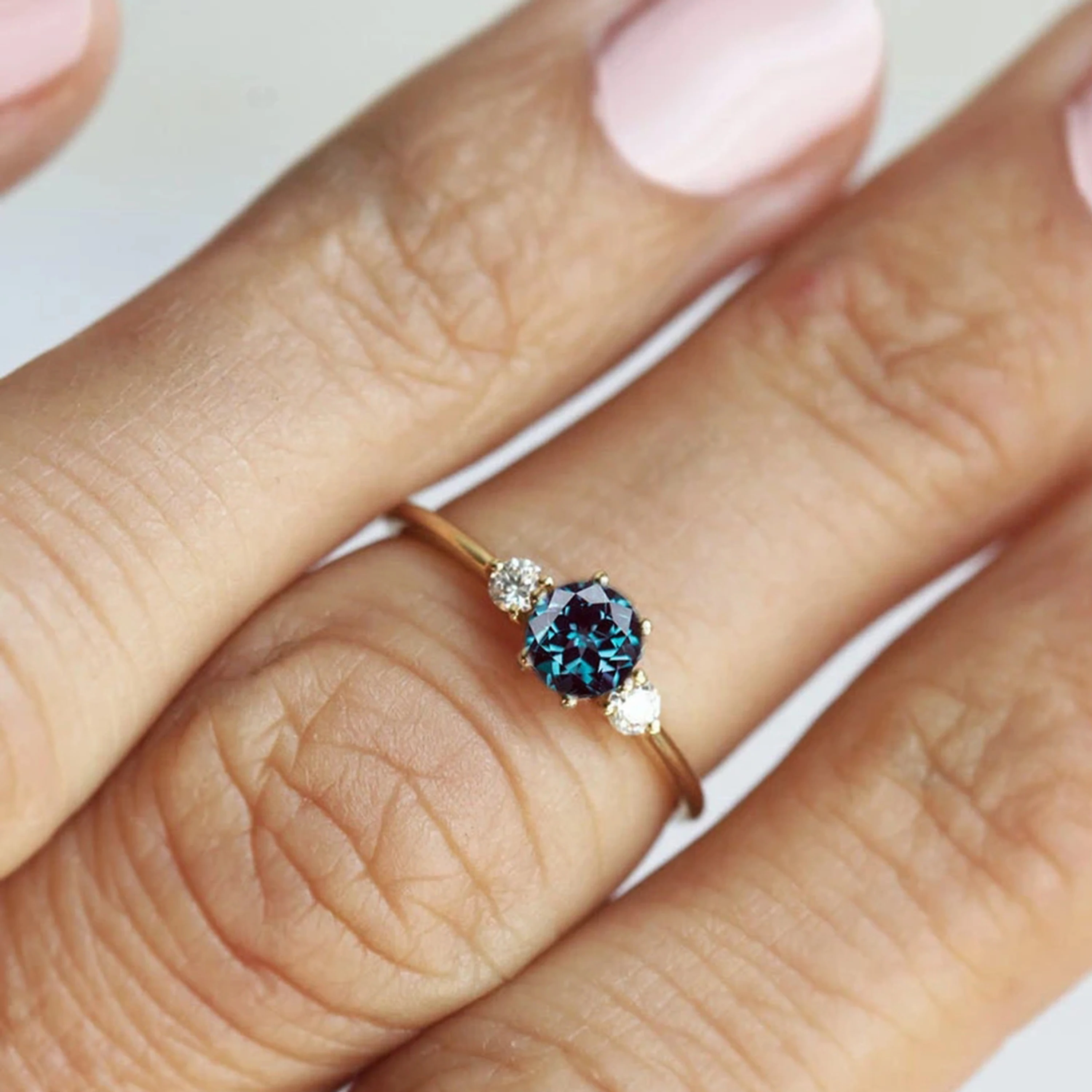 Promise Ring Popular Round Cut  925 Sterling Silver Lab Alexanderite Jewelry White CZ Jewelry Ladies Ring