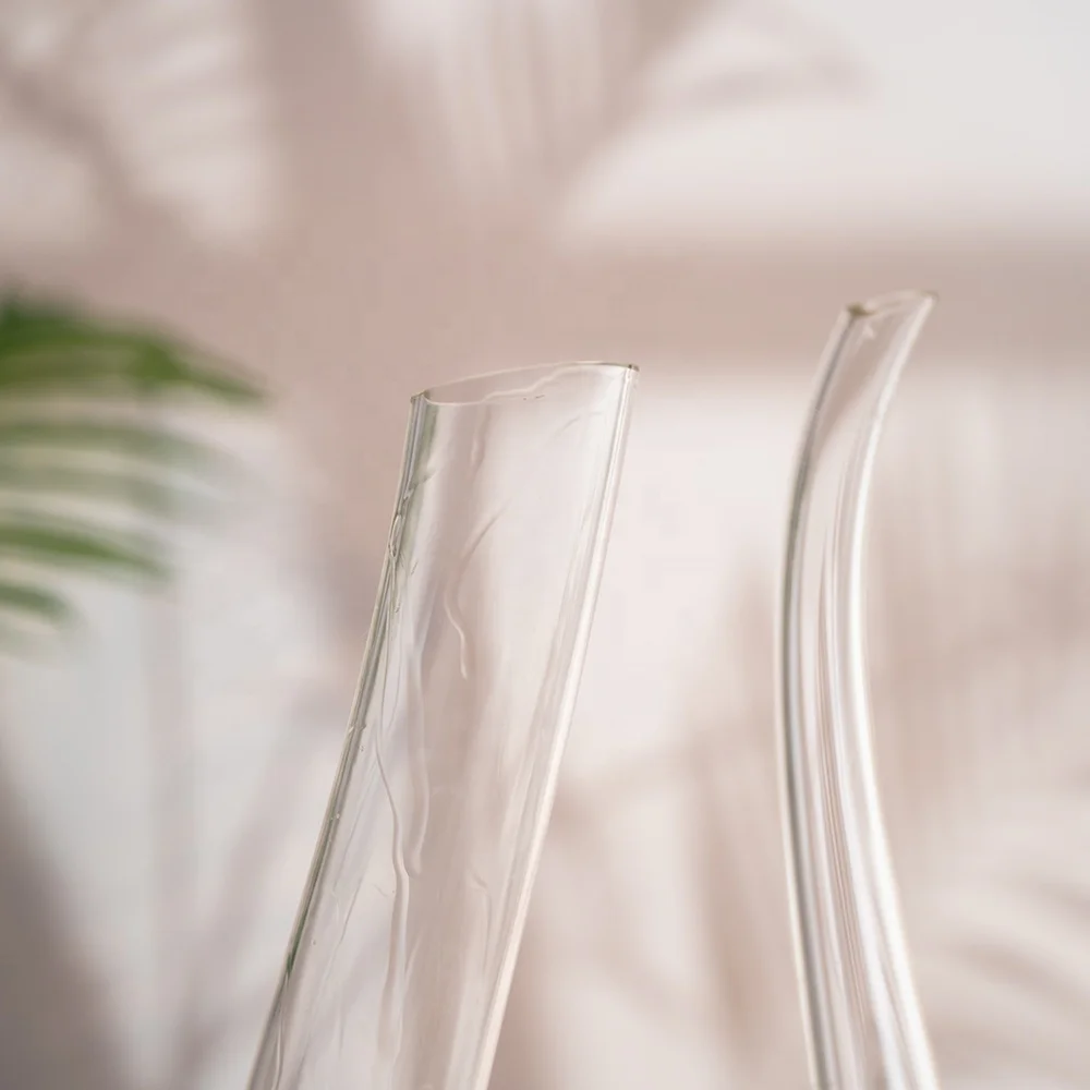 Hand-made Crystal Glass Decanter set Red Wine Carafe with Cleaning Beads and Wine Aerator Lead-free Crystal Glass