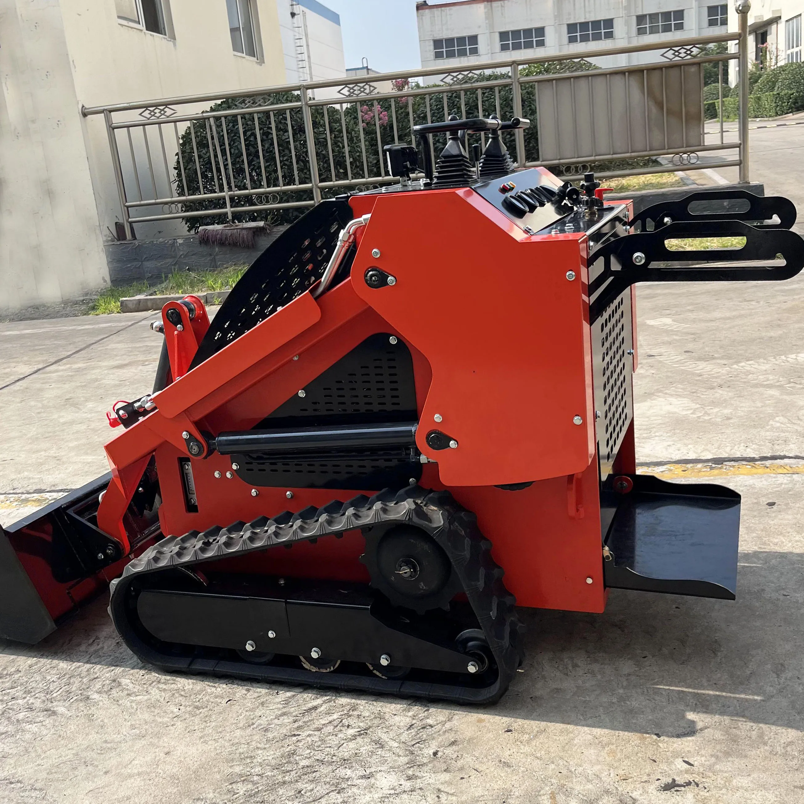 Mini Skid Steer Loader With Track,Small Skid Loader With Bucket,Mini Loader Price