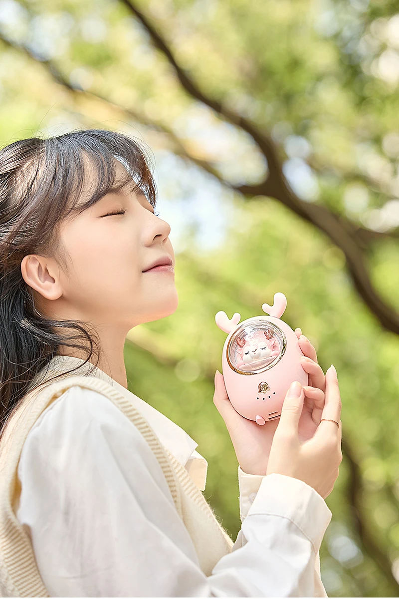 Rechargeable Hand Warmer/power bank intelligent identification equipment reusable gel hand warmer