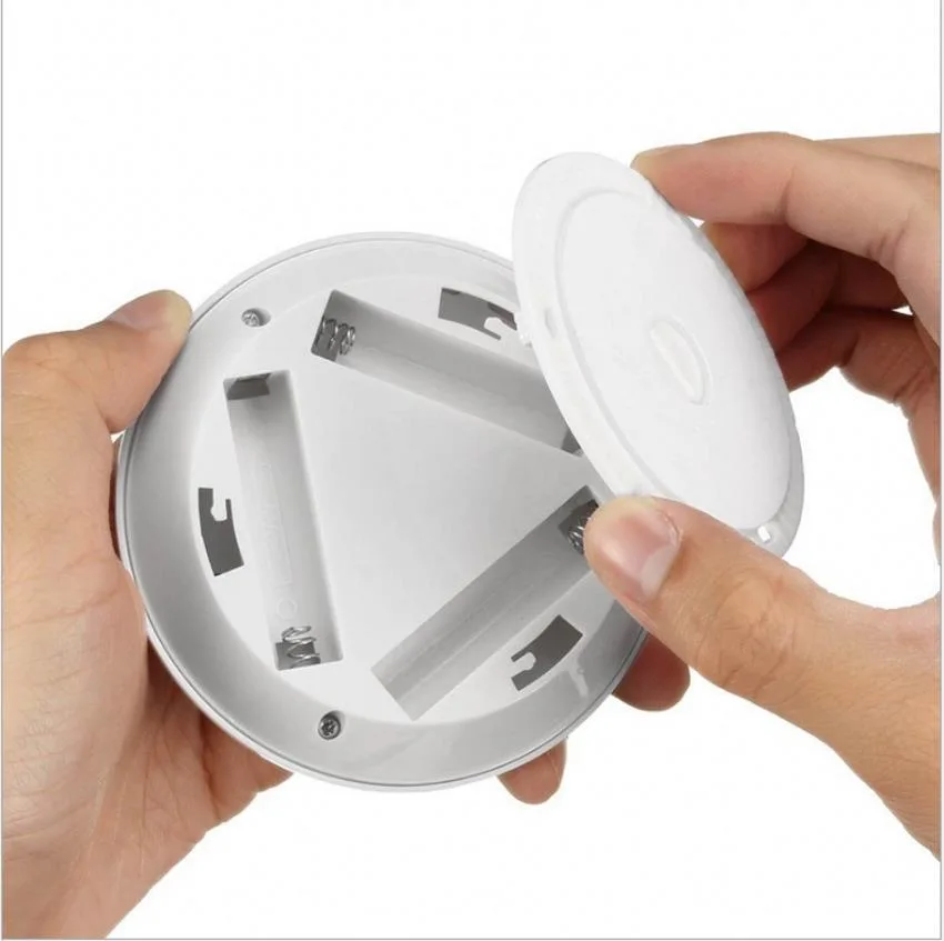 Hot Sale 3W COB Wireless  Mini Led  Night Light Pat Lamp With Remote Control Set of 3 For Bedroom Wardrobe Corridor