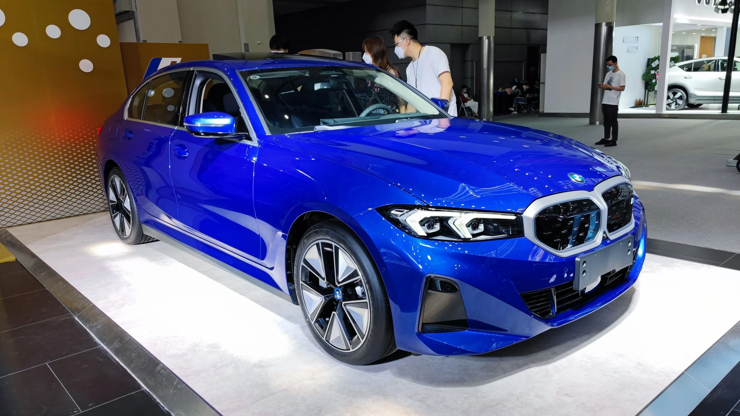 Известный бренд BMW Лидер продаж высокоскоростное электрическое транспортное средство i3 электромобиль