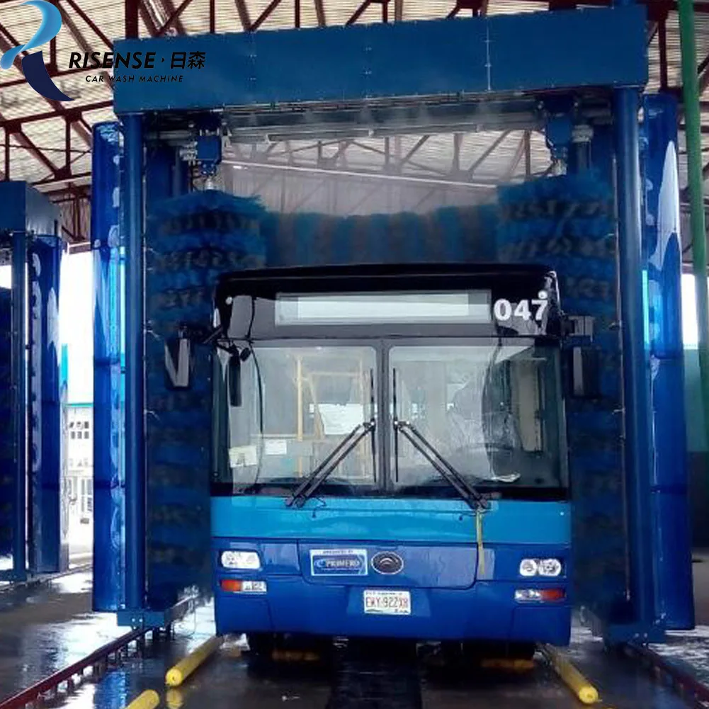 Risense automatic high pressure truck washing equipments or mobile car wash truck price