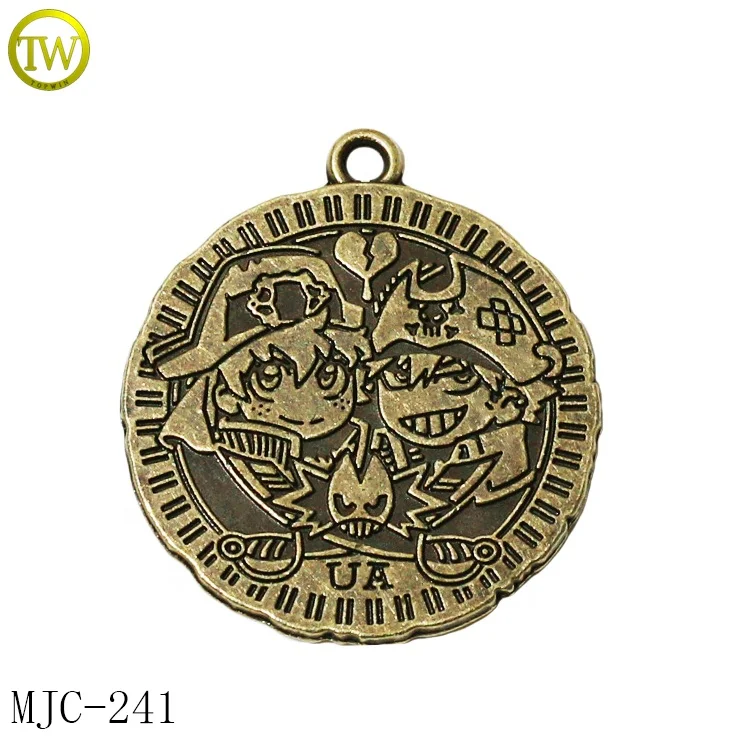 Custom round shape letter metal jewelry tags bracelet accessory gold logo metal hang pendant charms for bangle