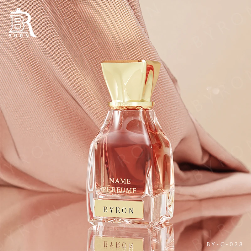 Luxury 30ml Spray Glass Perfume Bottle Wooden Cap Parfum Glass Rectangular Perfume Bottle Packaging