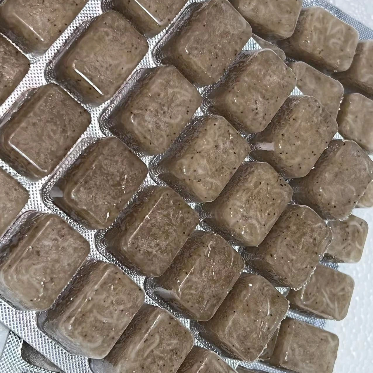 wholesale fish food flowerhorn fish food frozen brine shrimp aquarium feeder