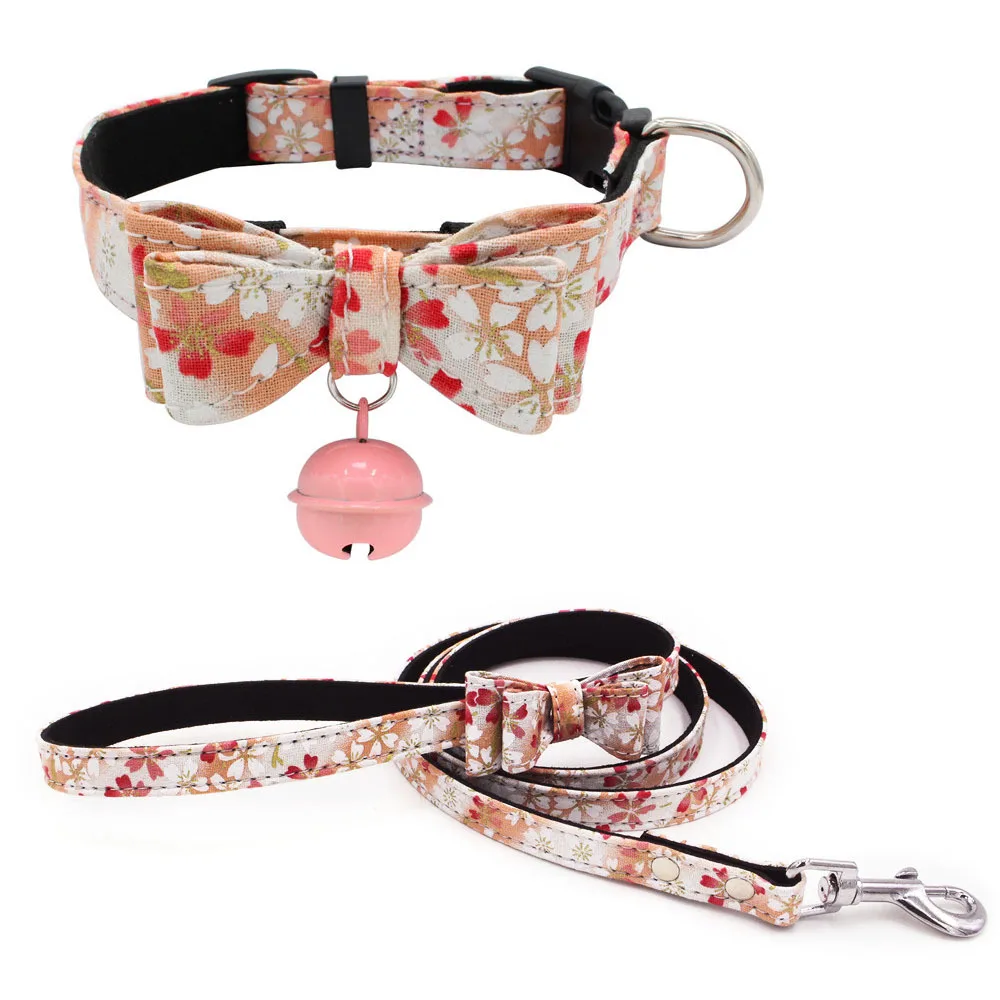 Christmas Bow Dog Collar Christmas Snowflake Buckle Collar Pet Supplies Explosions Dog Chain