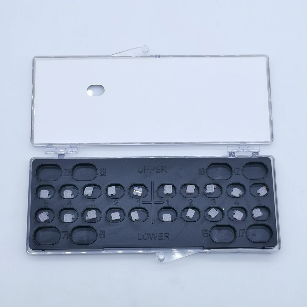 Dental Orthodontic Ceramic Brackets with metal slot of RS MEDICO