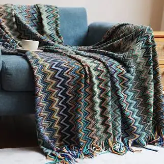 Hot sale bohemian decor stripe tassel knit blanket pattern puffy blanket for native american blanket