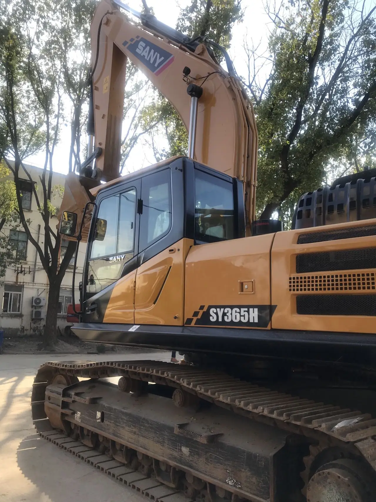 hot sell major construction used second hand machinery excavator Sanyy-365 with high engine power and low price