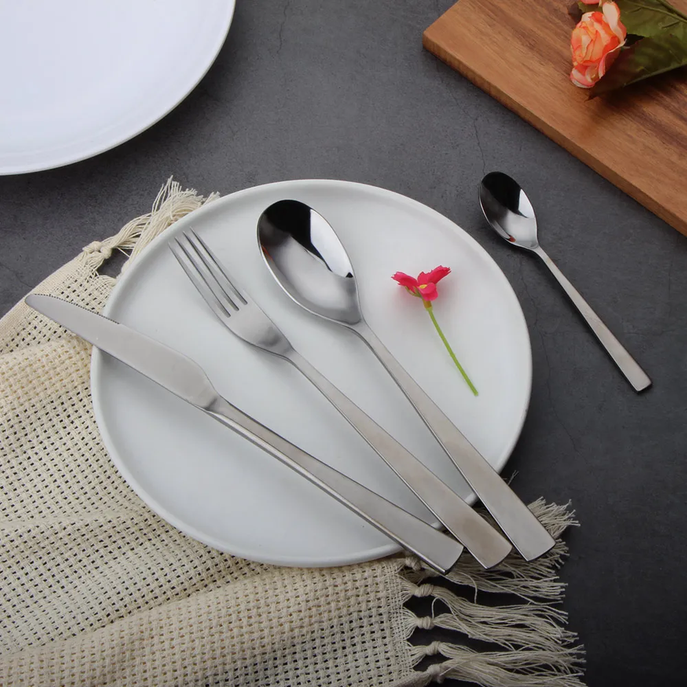 High Quality 18/10 Stainless Steel Golden Plated Wedding Restaurant Cutlery Sets Silverware Flatware Set Forks And Spoons