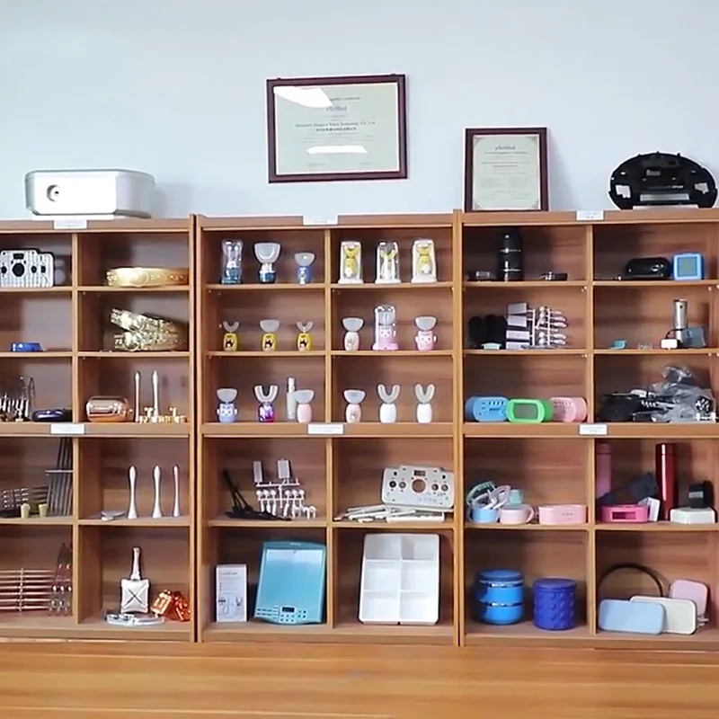 Custom Moule En Plastique Manufacturer Factory Maker Hot Runner ABS Injection Molding Machine Mold for Plastic Injection