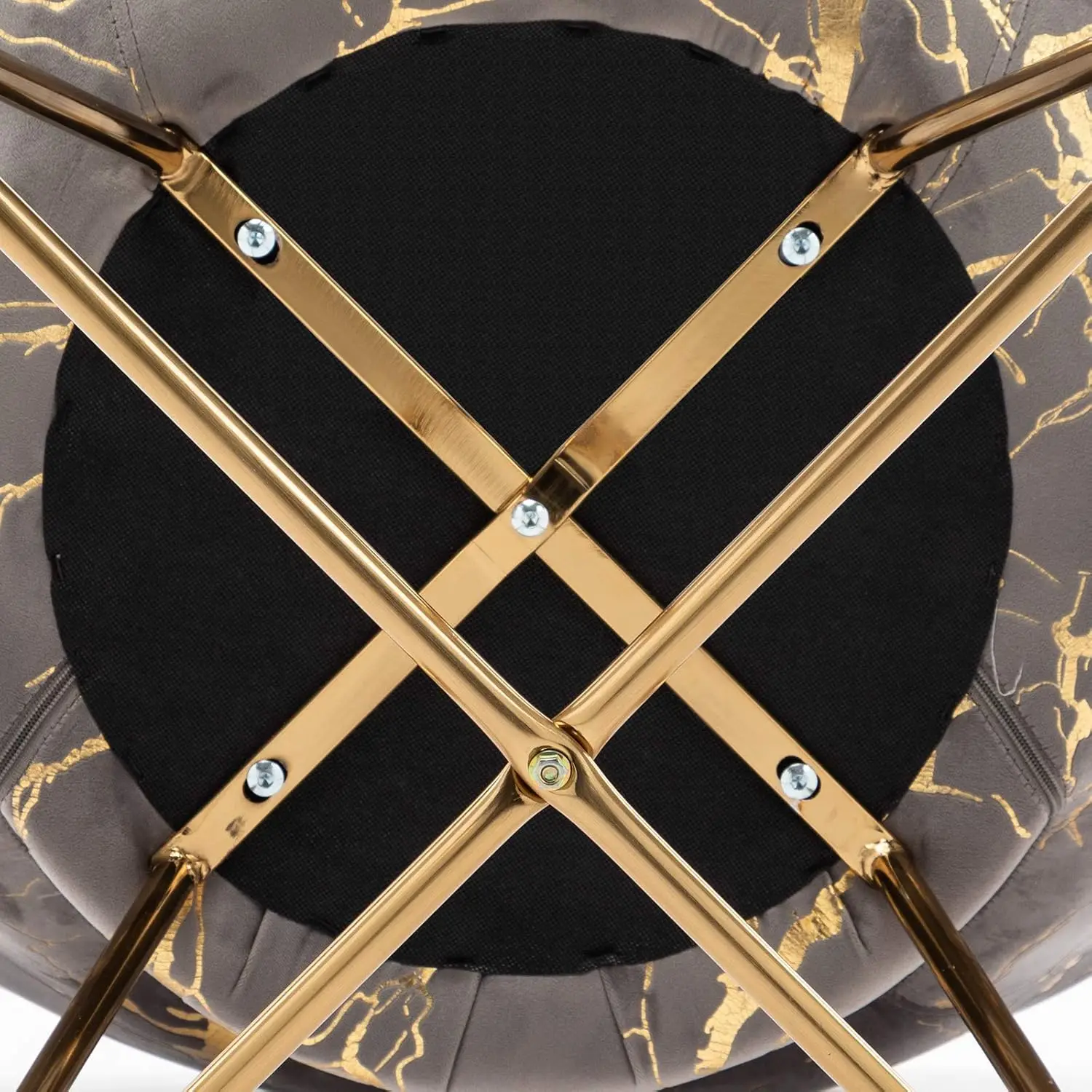 Стулья для столовой с золотыми ножками