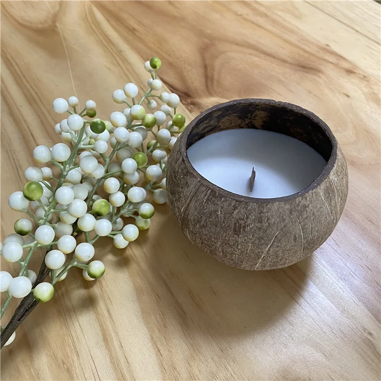 High quality candle in coconut bowl handcrafted luxury gifts wax coco shell for candles OEM accepted