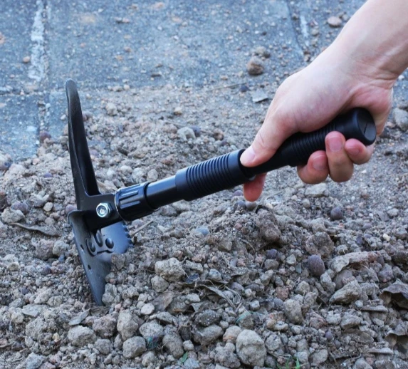 Multifunctional engineer shovel life shovel thickened double handle shovel