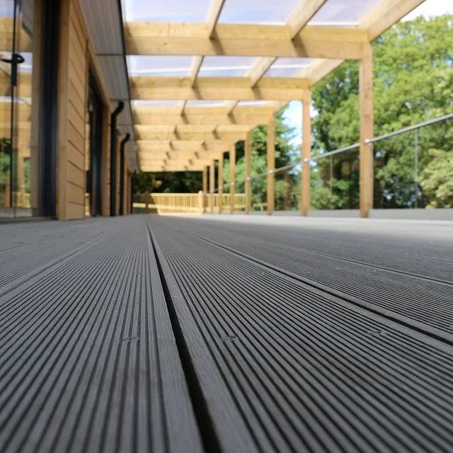 Wholesale wooden composite plastic decking flooring weather resistance uv resistance patio wpc decking